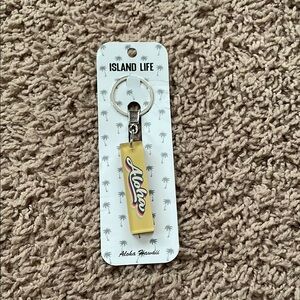 NWT "Aloha" Acrylic Keychain